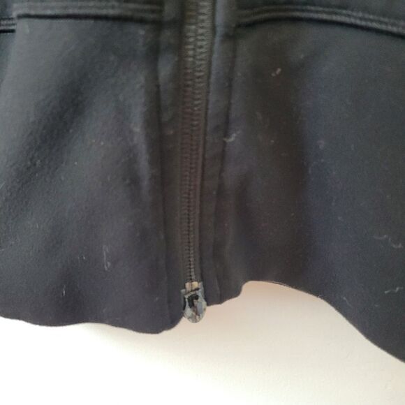 Lululemon In Stride Jacket Luon Black Size 6 Running Activewear Sporty Full Zip - Picture 4 of 8